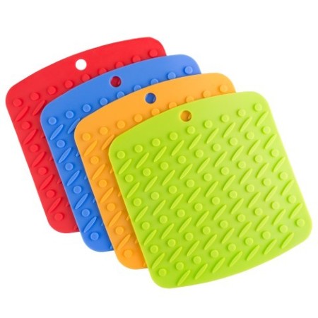 Hastings Home Silicone Pot Holder, Trivet Mat, Jar Opener, Spoon Rest, and Garlic Peeler - 4 pc - by Hastings Home 848218HIT